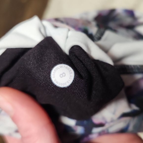 Lululemon Align 4" shorts - Picture 4 of 4